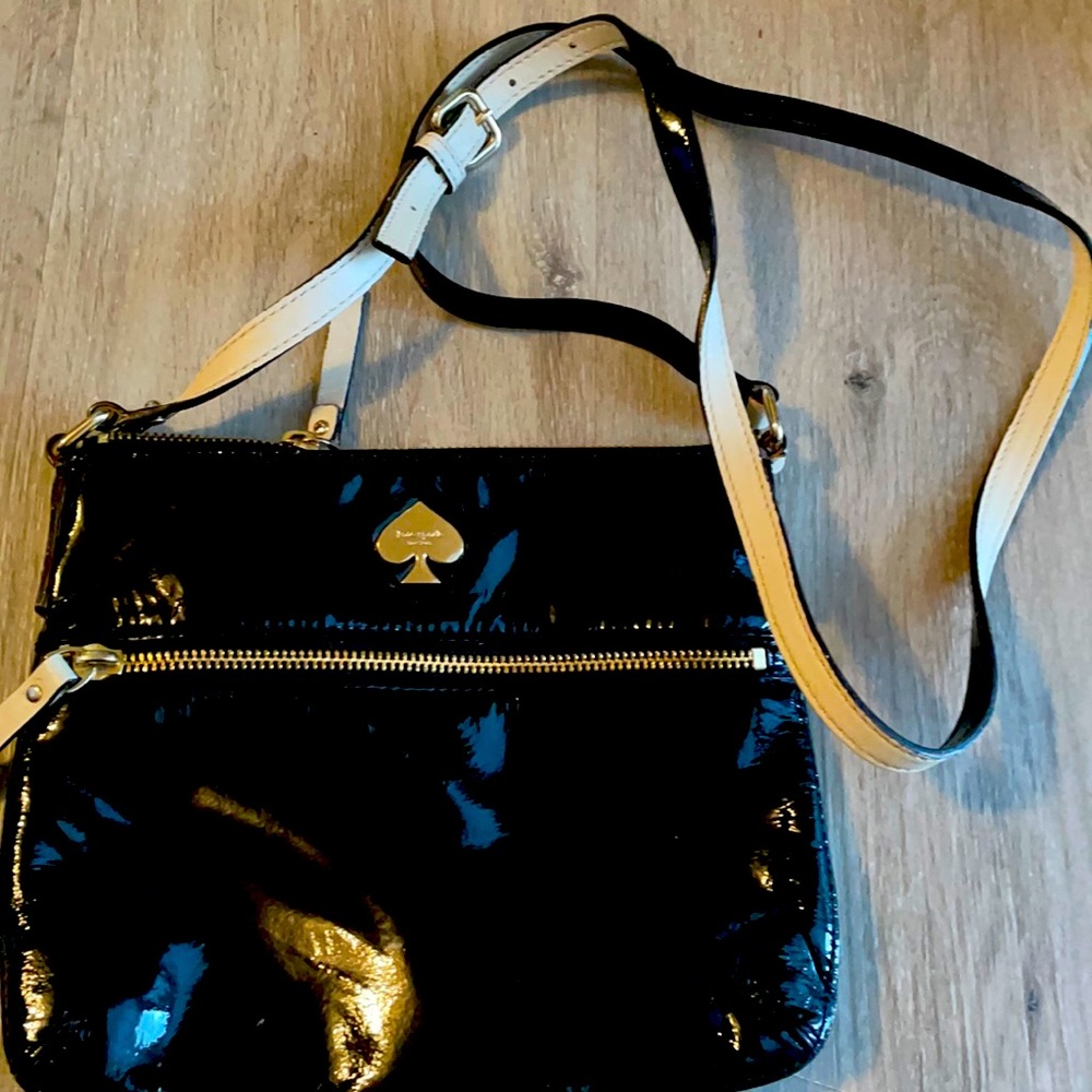 Kate Spade Crossbody bag in black and white